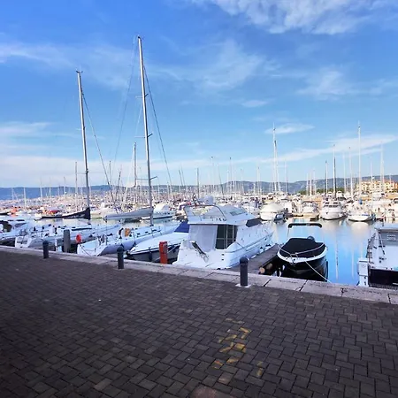 Porto San Rocco Italy 穆贾