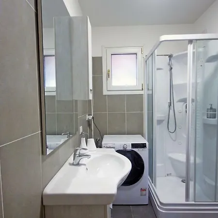 Porto San Rocco Italy Apartment *